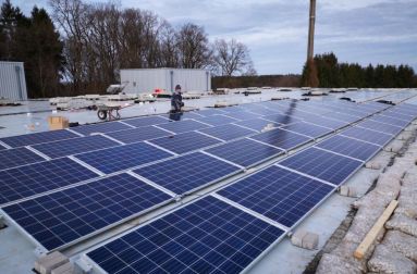 Photovoltaik-Anlage auf dem Wasserbehälter Wintershaus